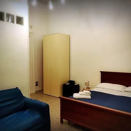 Nigna 4* Naples
